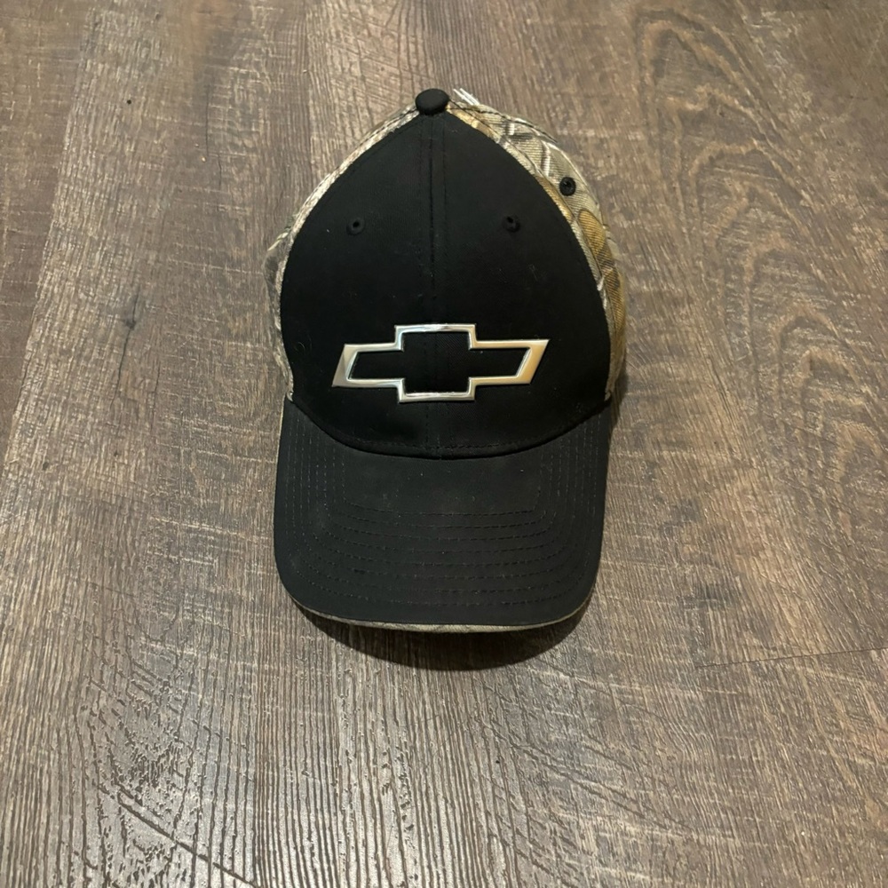 Chevrolet hat men’s Velcro strap camouflage hunting cars